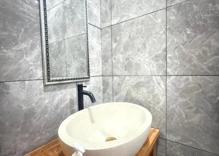 Private Near Monkey Forest بيت ضيافة